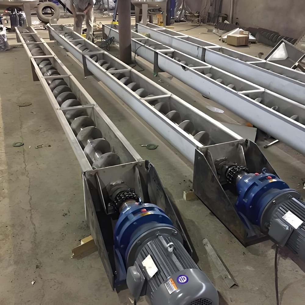 石灰粉螺旋上料機廠家直銷-螺旋提升機設(shè)備解決方案-定制專家-免費設(shè)計